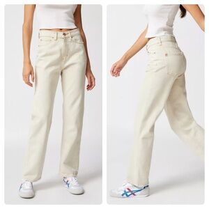 BDG High Waisted Cowboy Jean Ivory Size 27